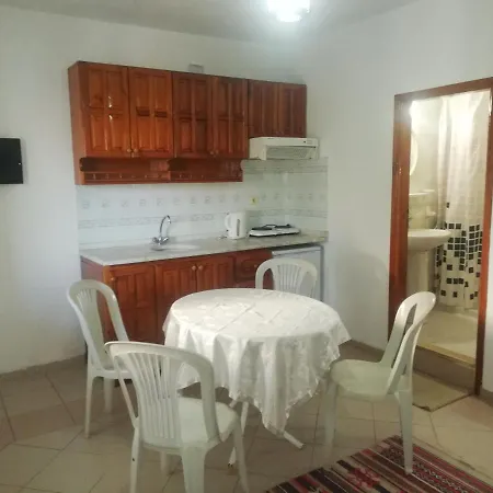 Arti Sahin Apart & Hotel